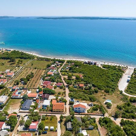 Teuta Apartments - A Beach And A Sea View Peroj Exterior photo